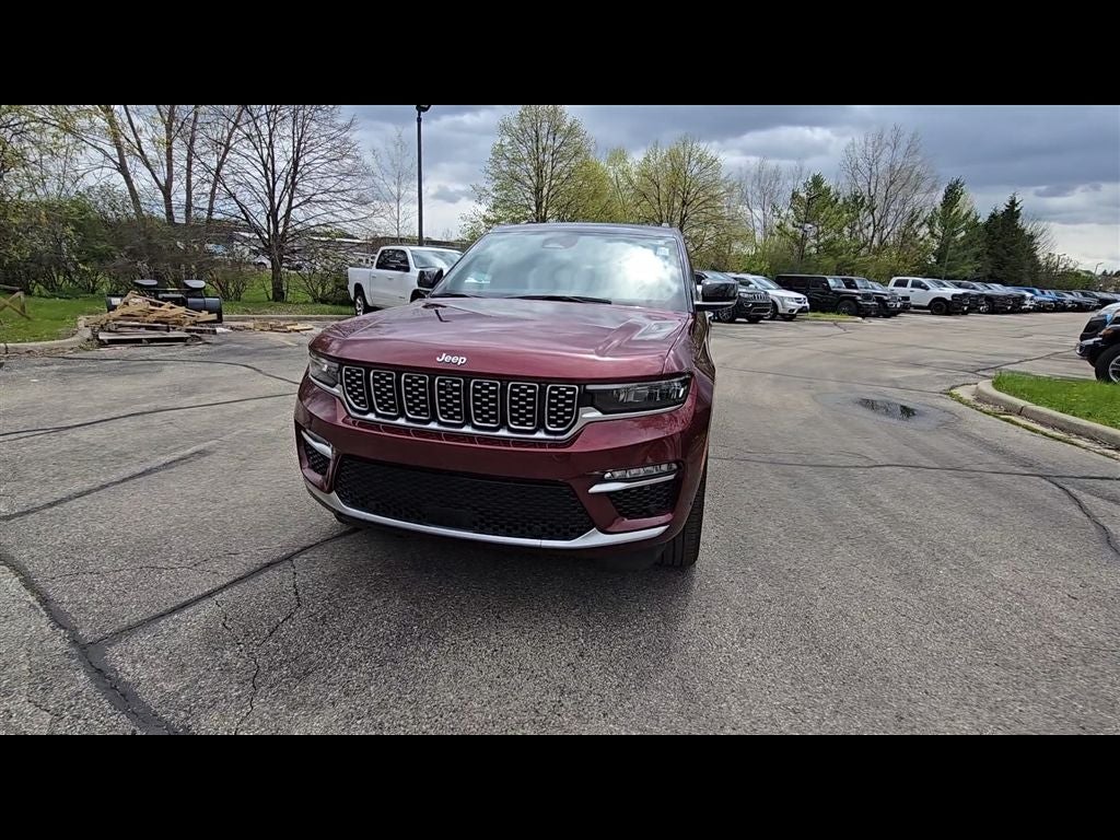 2025 Jeep Grand Cherokee Summit