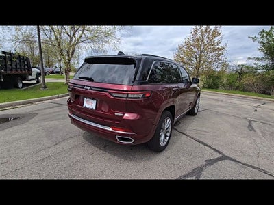 2025 Jeep Grand Cherokee Summit