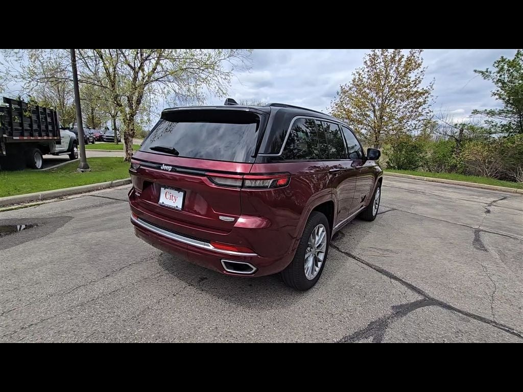 2025 Jeep Grand Cherokee Summit