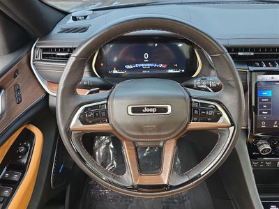 2023 Jeep Grand Cherokee Summit