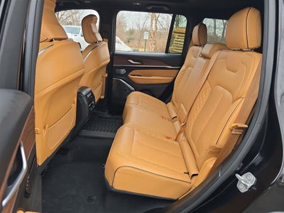 2023 Jeep Grand Cherokee Summit