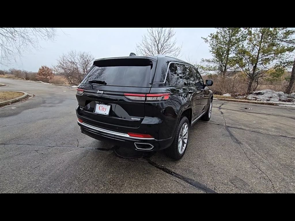 2023 Jeep Grand Cherokee Summit