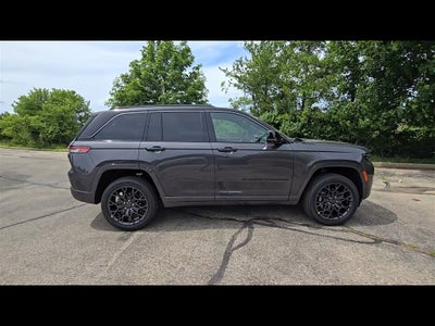 2026 Jeep Grand Cherokee Summit