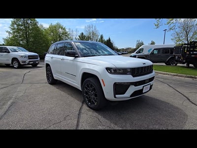 2026 Jeep Grand Cherokee Summit