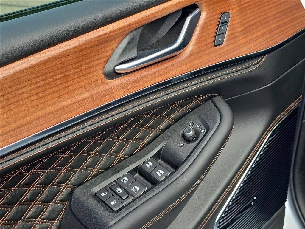 2026 Jeep Grand Cherokee Summit
