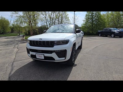 2026 Jeep Grand Cherokee Summit