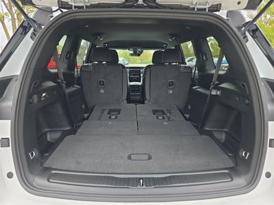 2026 Jeep Grand Cherokee L Laredo