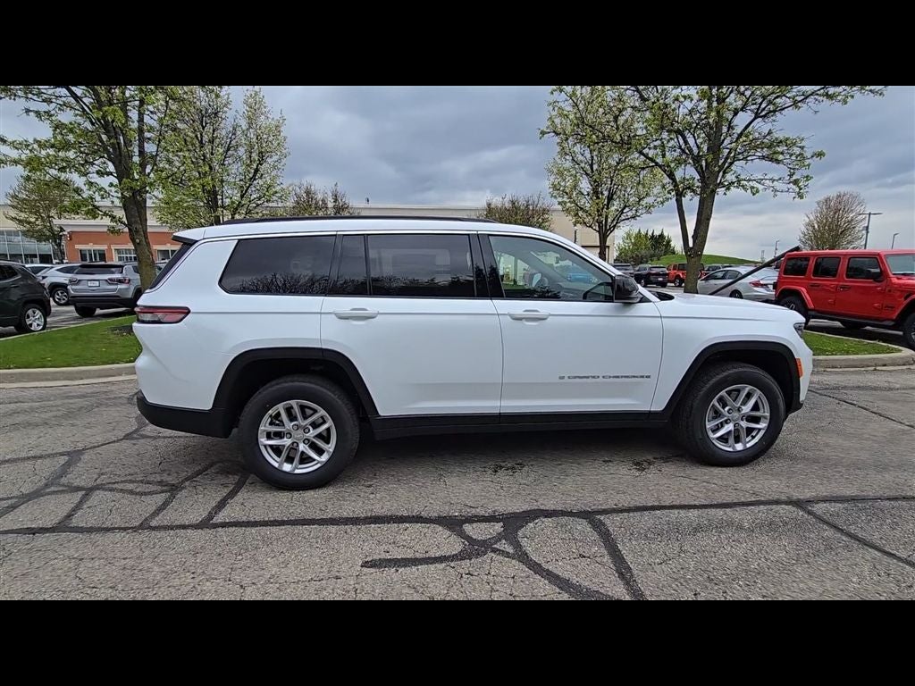 2026 Jeep Grand Cherokee L Laredo