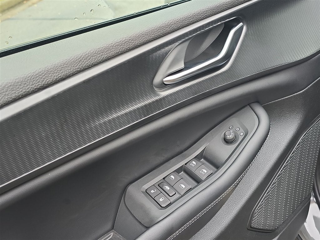 2027 Jeep Grand Cherokee L Laredo X