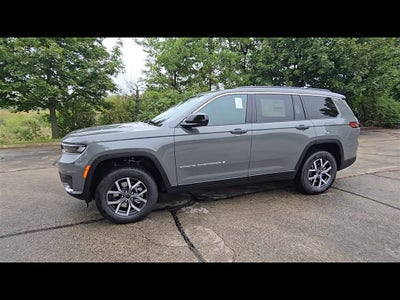 2027 Jeep Grand Cherokee L Laredo X