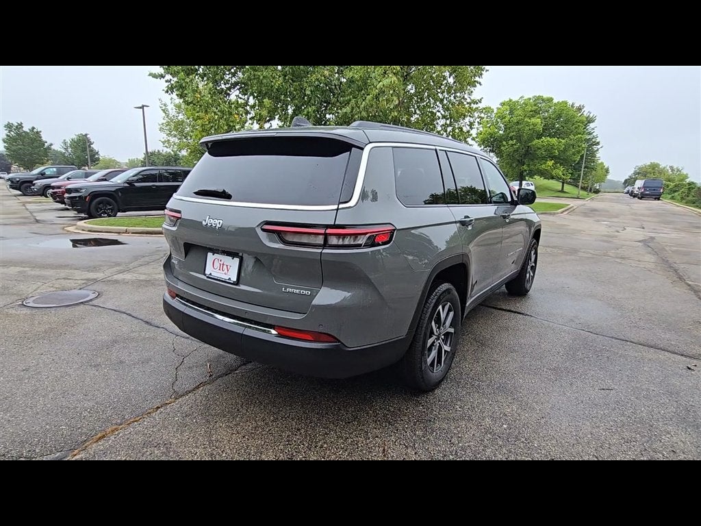2027 Jeep Grand Cherokee L Laredo X
