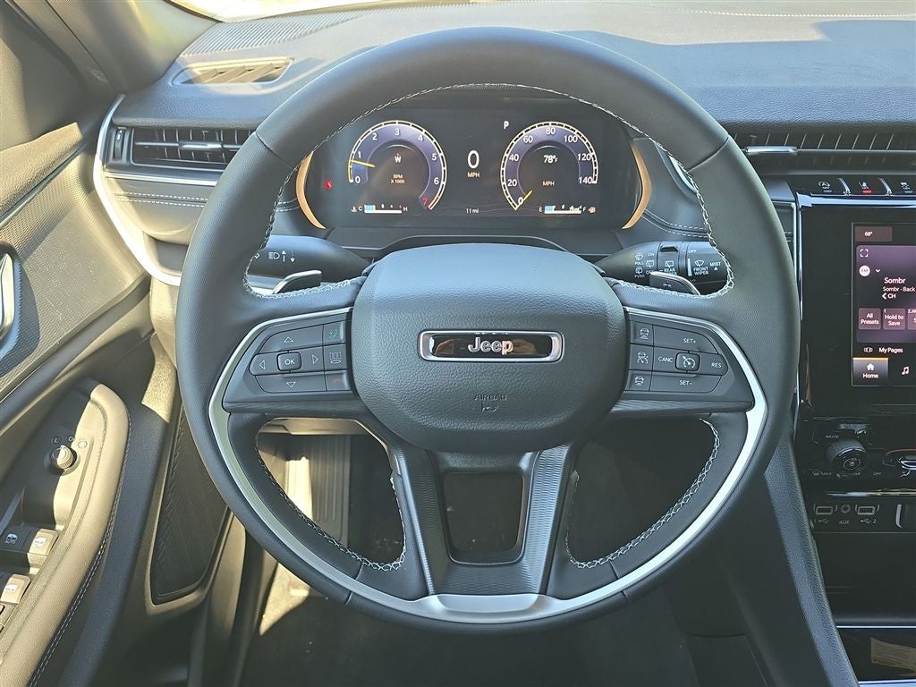 2026 Jeep Grand Cherokee L Laredo