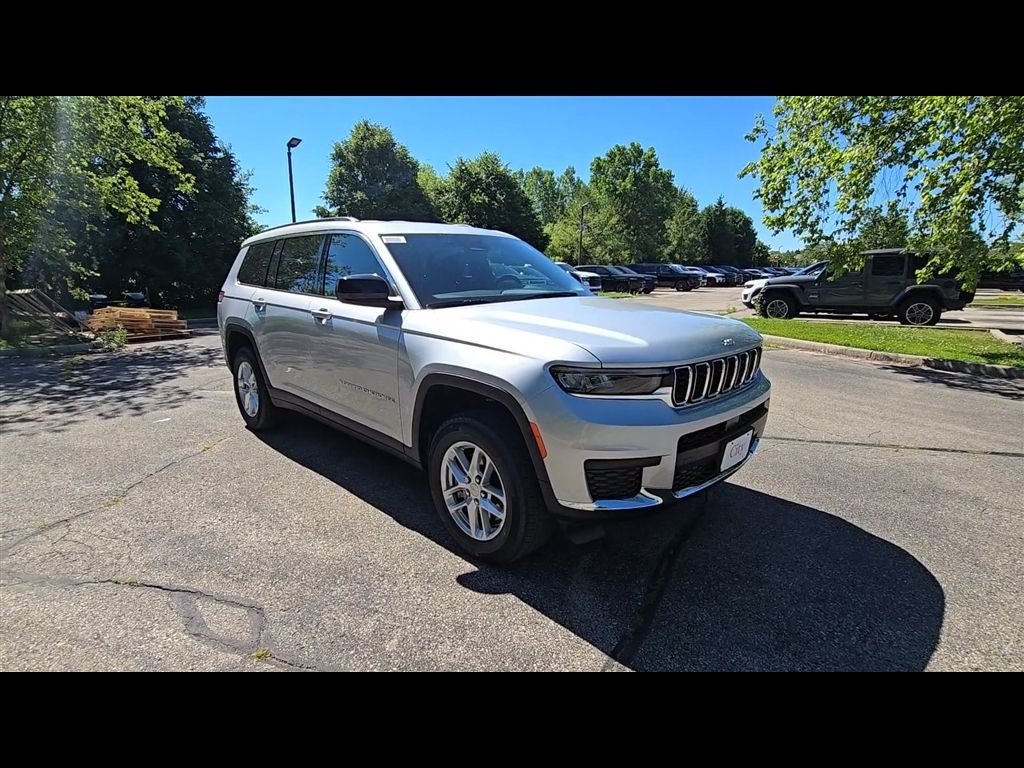 2026 Jeep Grand Cherokee L Laredo