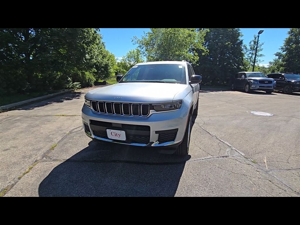 2026 Jeep Grand Cherokee L Laredo