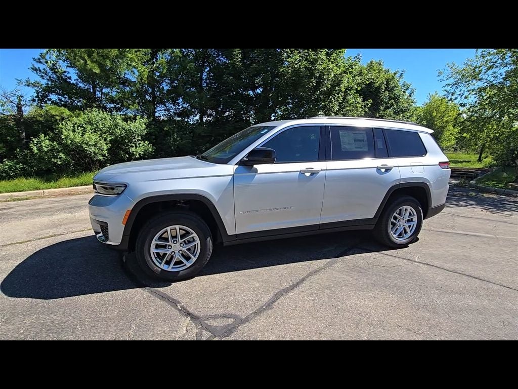 2026 Jeep Grand Cherokee L Laredo