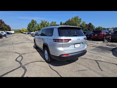 2025 Jeep Grand Cherokee L Laredo