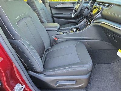 2025 Jeep Grand Cherokee L Laredo