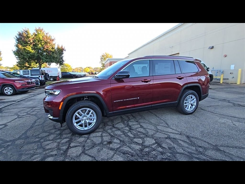 2025 Jeep Grand Cherokee L Laredo
