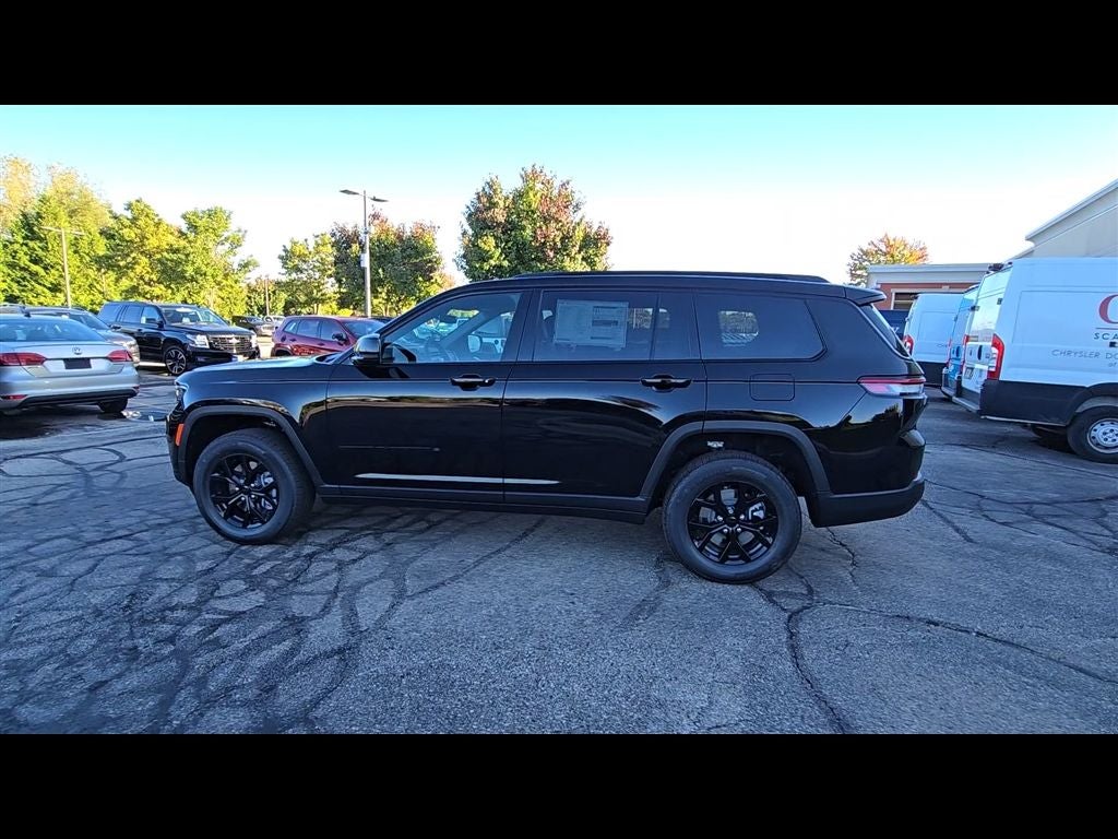 2025 Jeep Grand Cherokee L Altitude