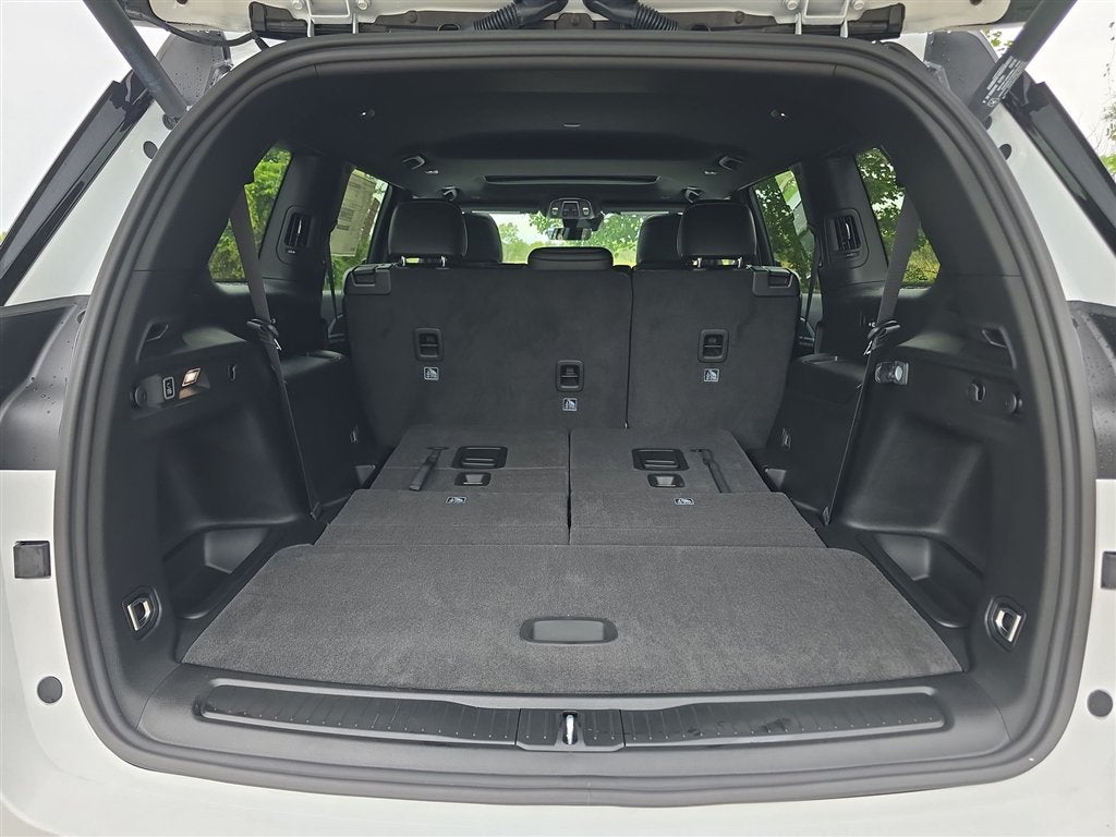 2027 Jeep Grand Cherokee L Laredo Altitude