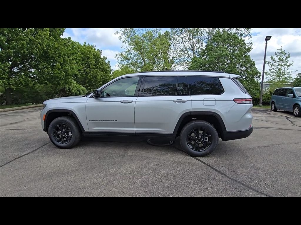 2026 Jeep Grand Cherokee L Altitude