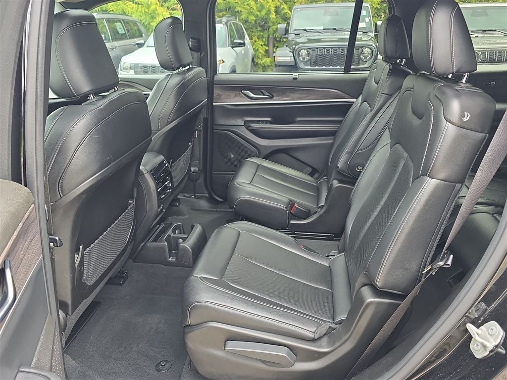 2024 Jeep Grand Cherokee L Limited Luxury Tech Group