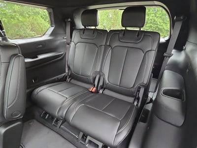 2027 Jeep Grand Cherokee L Limited