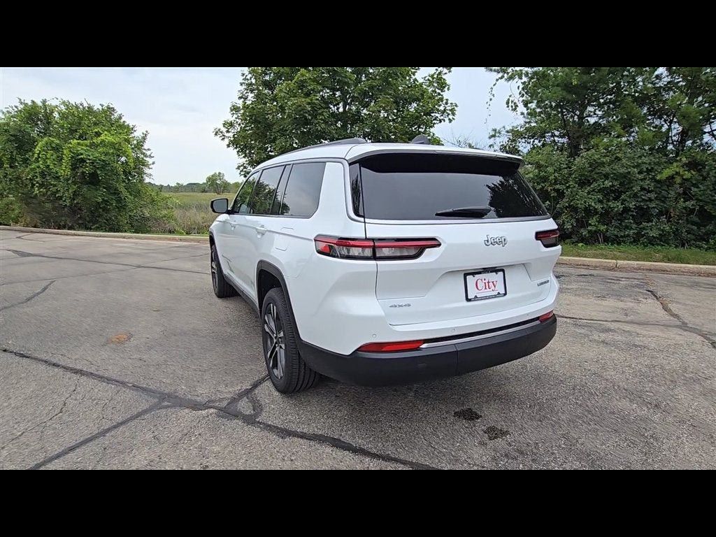 2027 Jeep Grand Cherokee L Limited