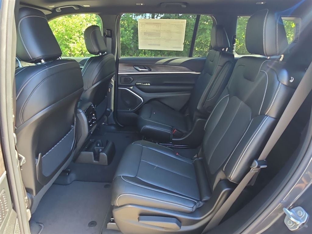 2026 Jeep Grand Cherokee L Limited Reserve