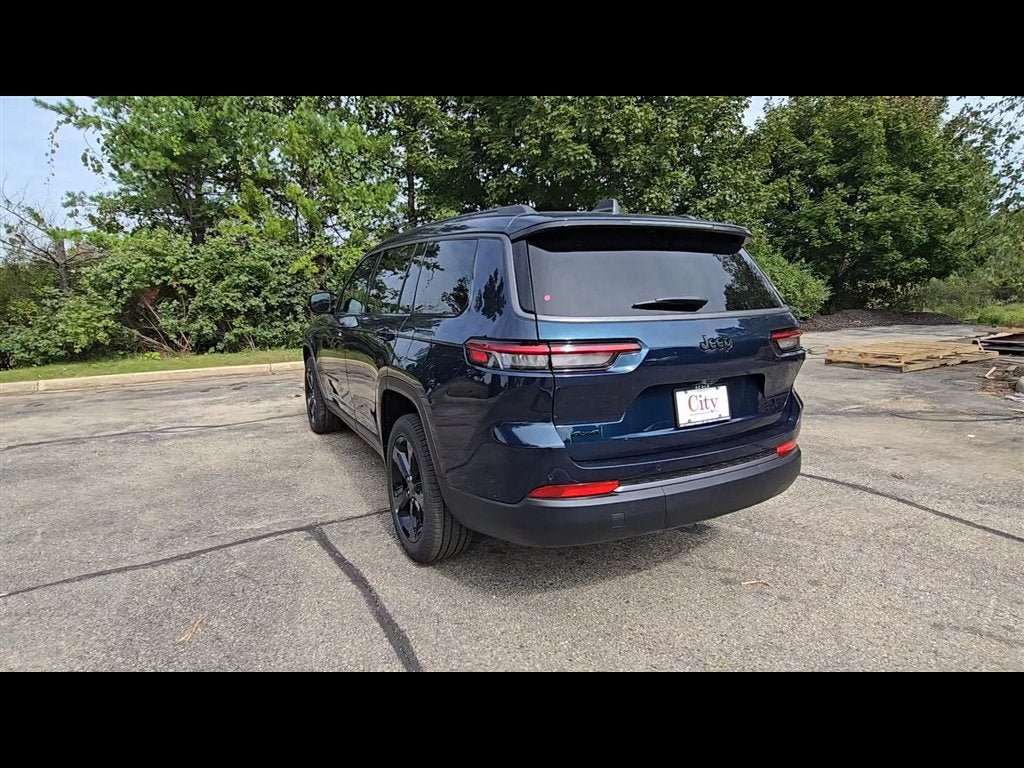 2027 Jeep Grand Cherokee L Limited