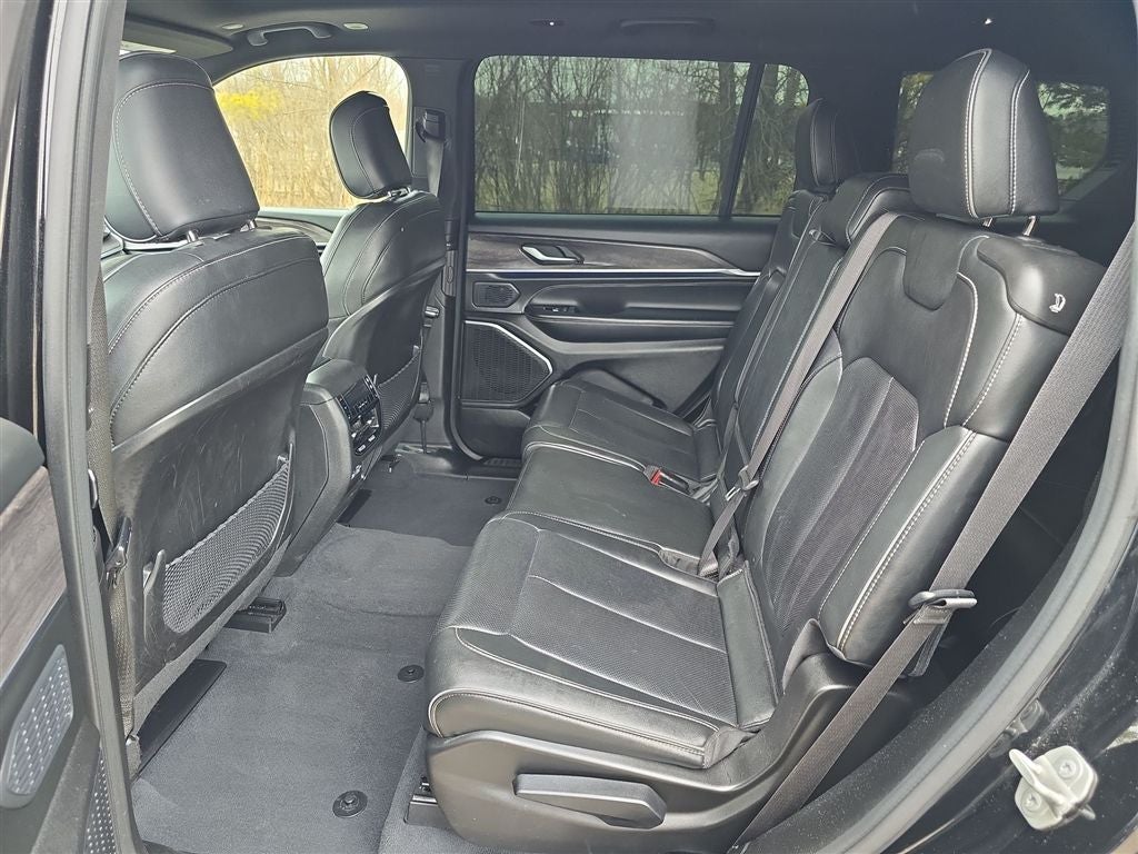 2023 Jeep Grand Cherokee L Overland