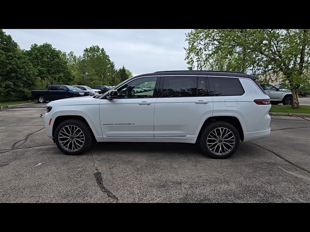 2026 Jeep Grand Cherokee L Summit