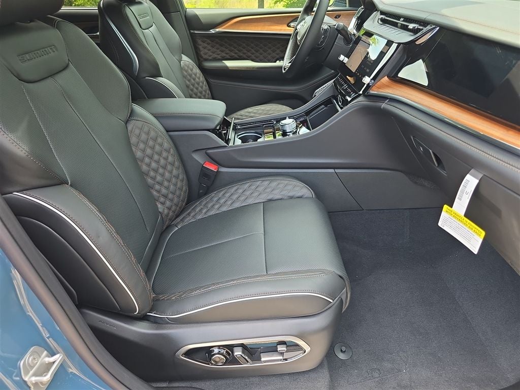 2026 Jeep Grand Cherokee L Summit