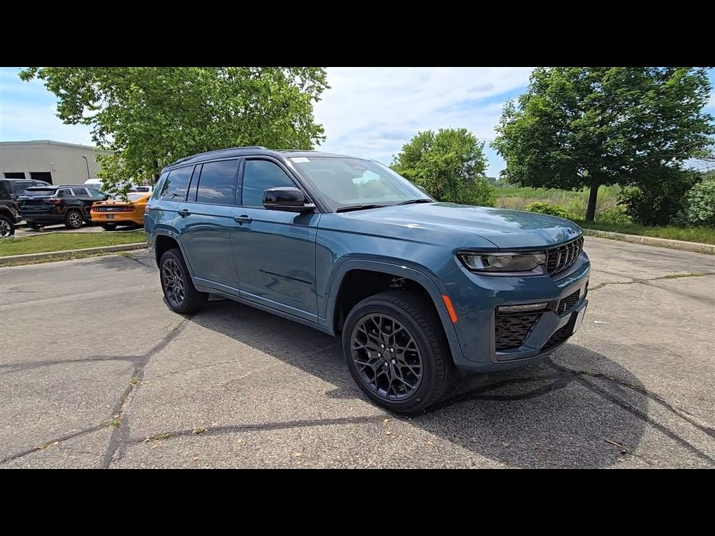 2026 Jeep Grand Cherokee L Summit