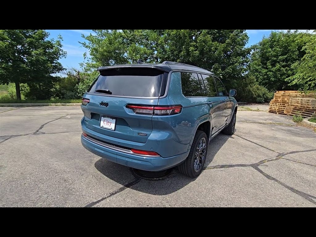 2026 Jeep Grand Cherokee L Summit