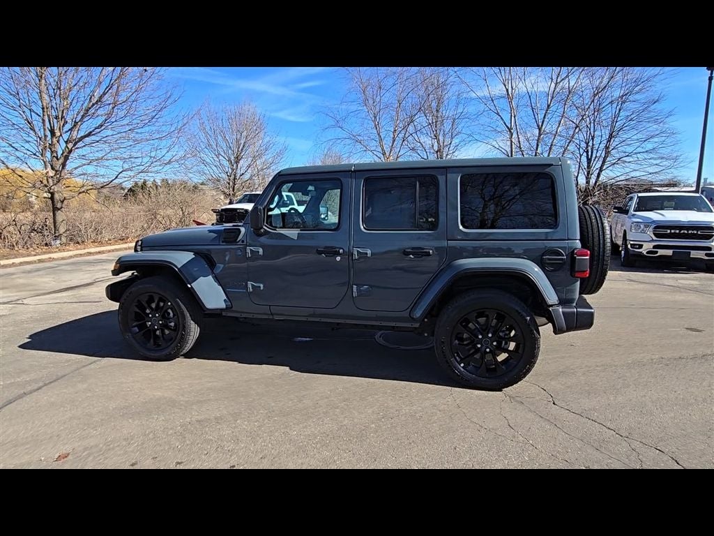 2025 Jeep Wrangler Sahara 4xe