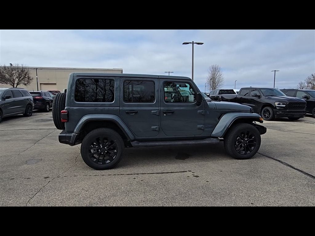2025 Jeep Wrangler Sahara 4xe