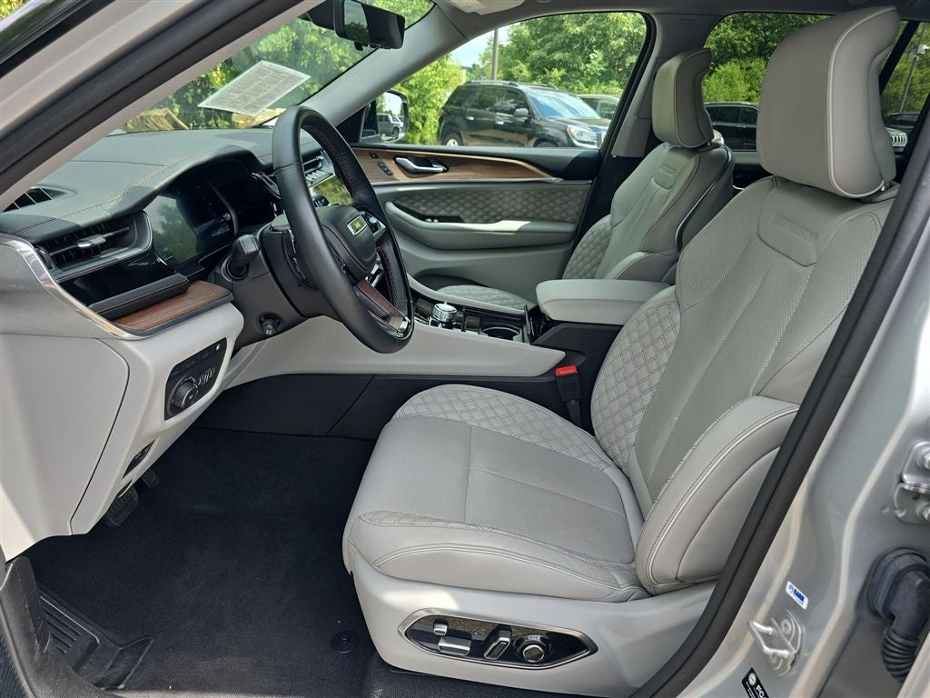 2022 Jeep Grand Cherokee Summit 4xe