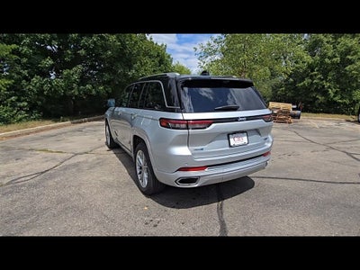 2022 Jeep Grand Cherokee Summit 4xe
