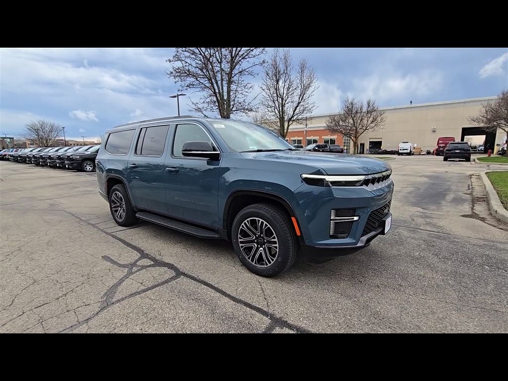 2026 Jeep Grand Wagoneer L 4x4