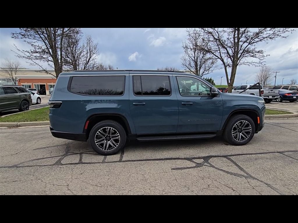 2026 Jeep Grand Wagoneer L 4x4