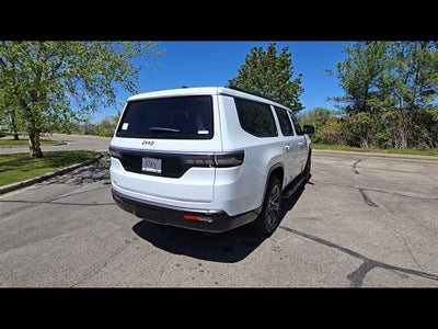 2026 Jeep Grand Wagoneer L 4x4