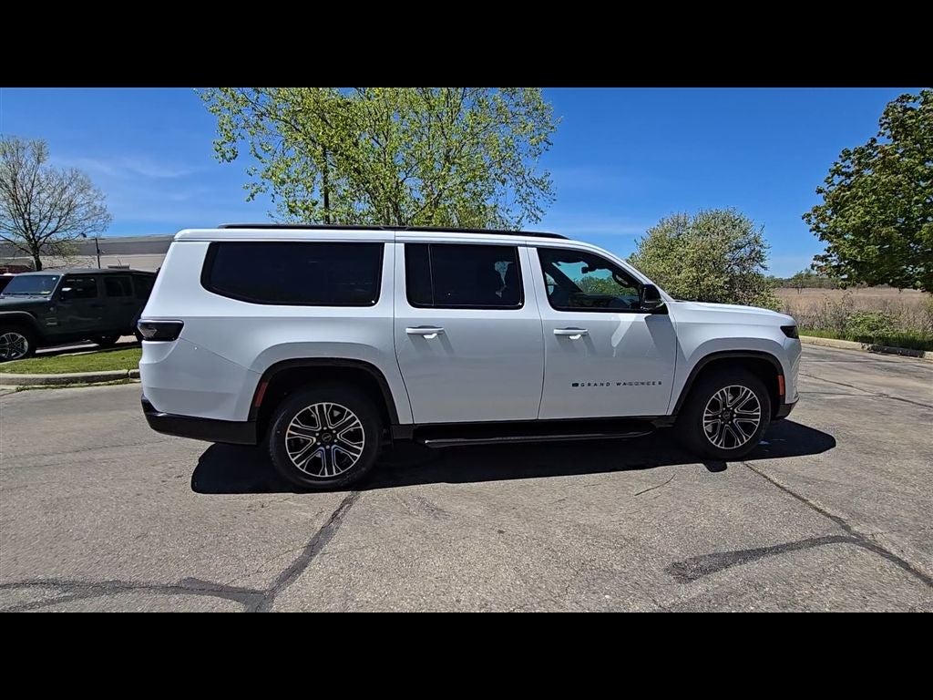 2026 Jeep Grand Wagoneer L 4x4