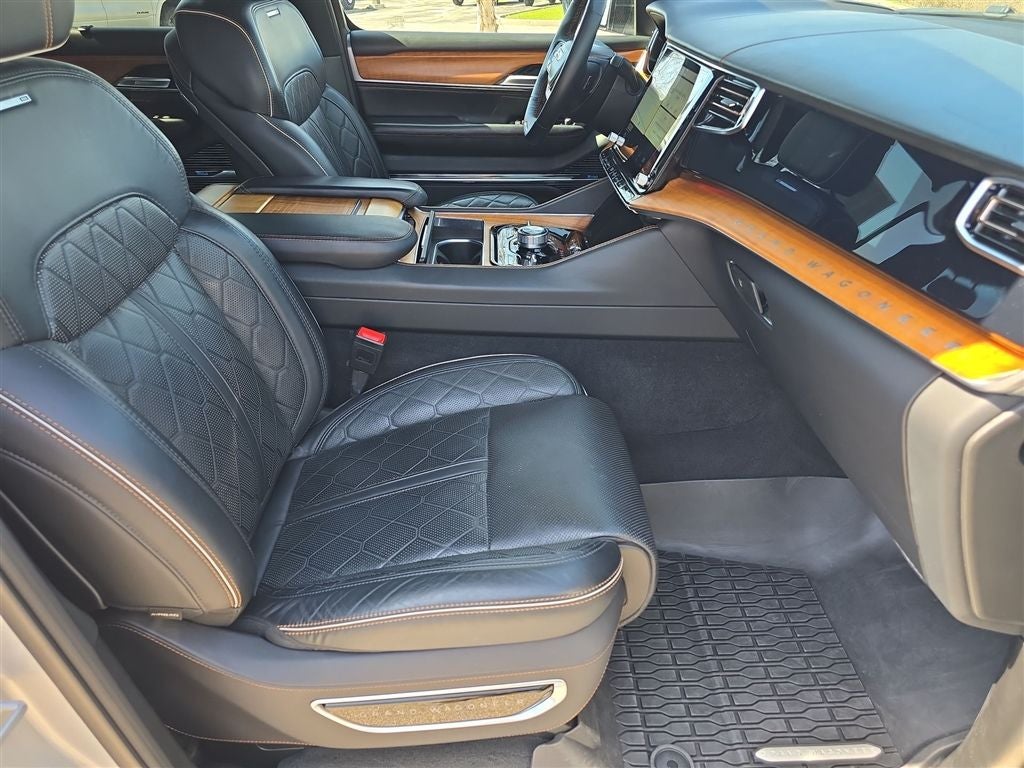 2024 Jeep Grand Wagoneer L Series III