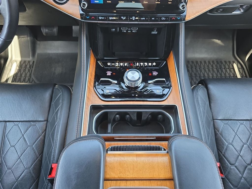 2024 Jeep Grand Wagoneer L Series III