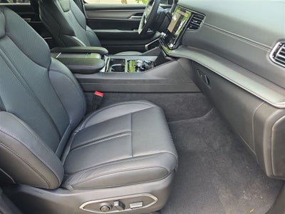 2026 Jeep Grand Wagoneer Limited Altitude