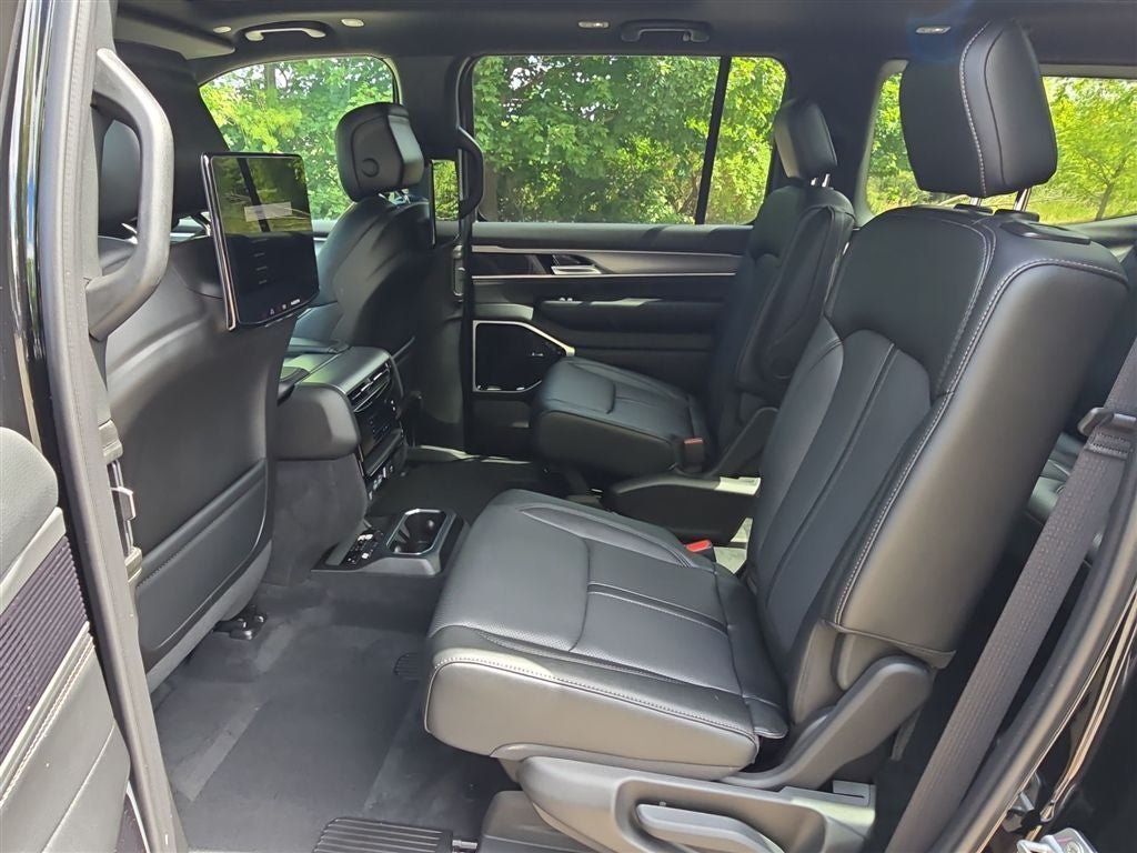 2026 Jeep Grand Wagoneer Limited Altitude