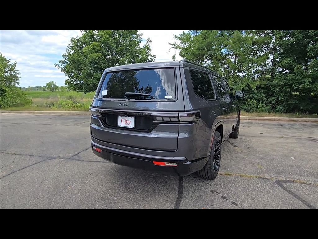 2026 Jeep Grand Wagoneer Limited Reserve