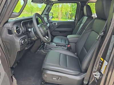 2026 Jeep Gladiator Sahara