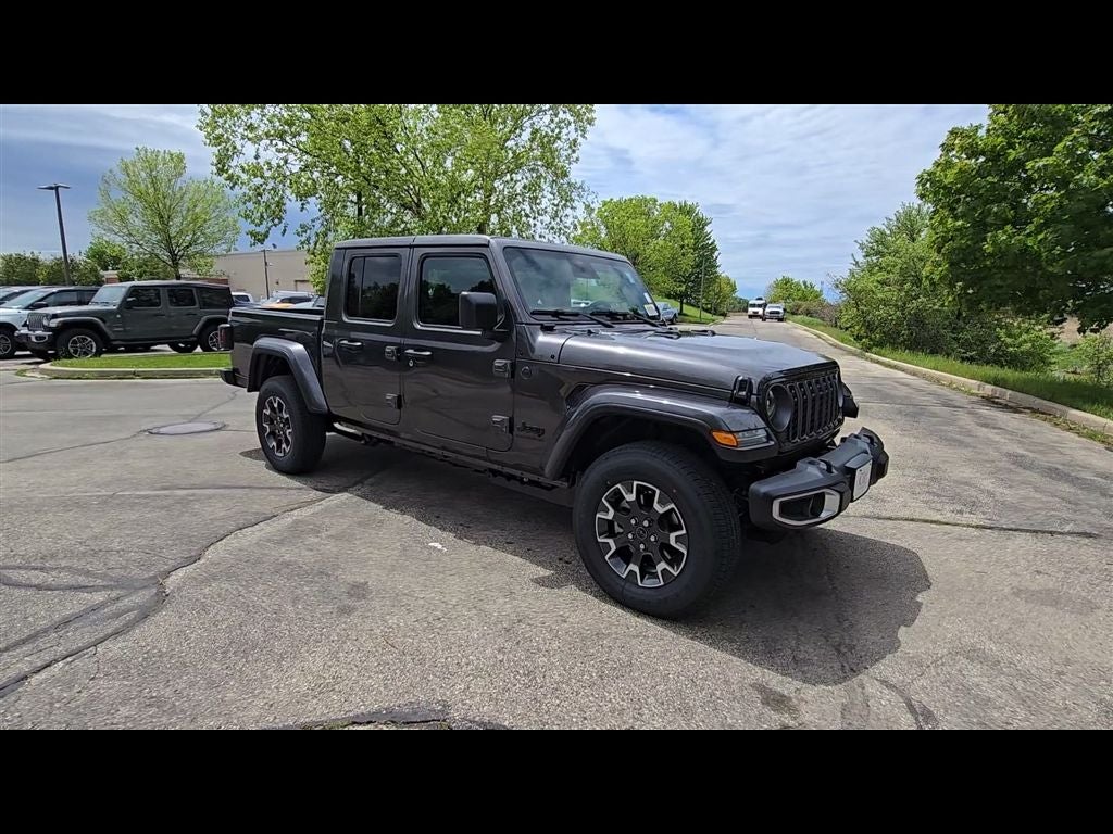 2026 Jeep Gladiator Sahara